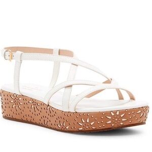 Kate Spade Tonie Platform Sandals in White.
Sz 6
NWT